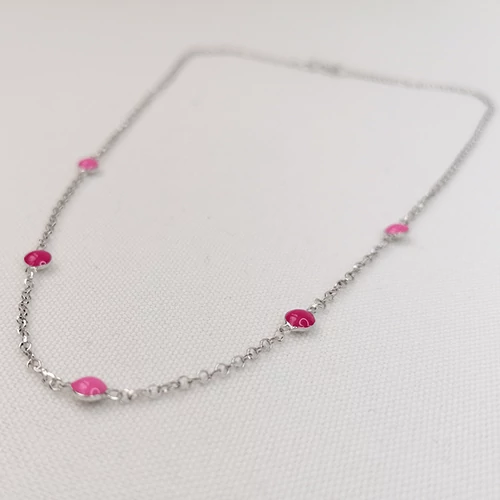 Kislány Nyakláncok